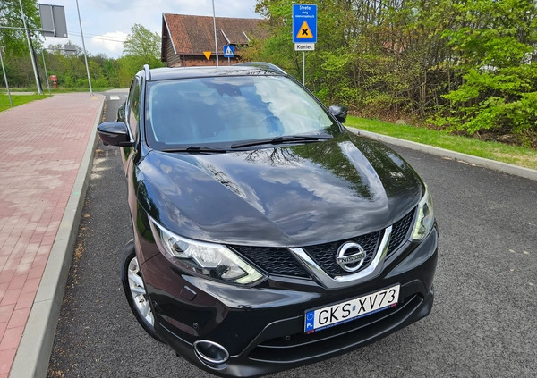 Nissan Qashqai cena 59999 przebieg: 173400, rok produkcji 2016 z Kościerzyna małe 631